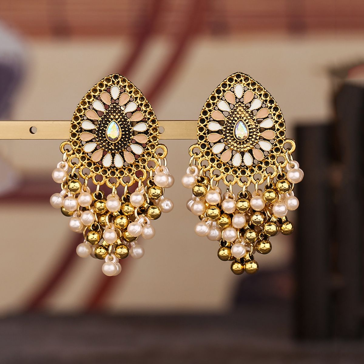 Indian Wedding Supply - Retro Indian Jewelry White Water Drop