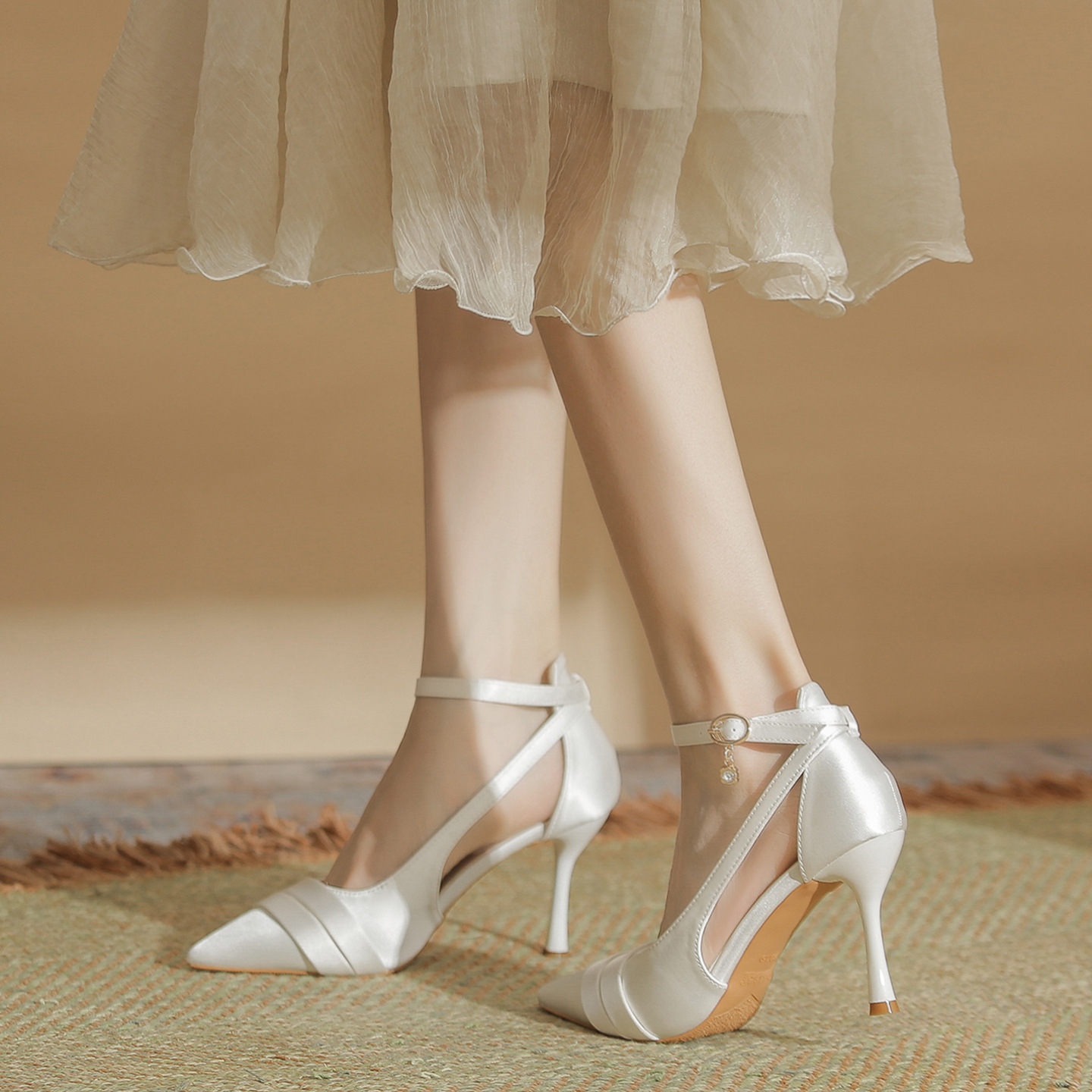 Small Size 30-44 Pointed Thin  - Wedding Fx review and price